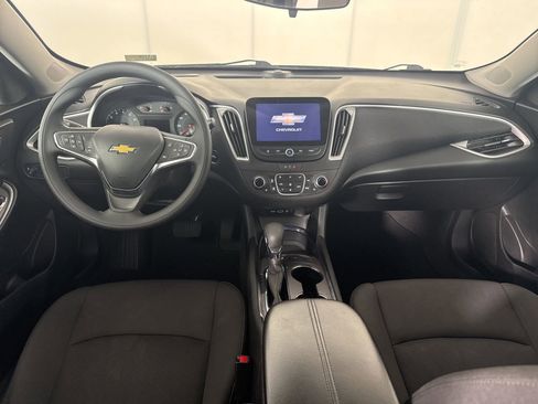 Used 2024 Chevrolet Malibu LT FWD image 9