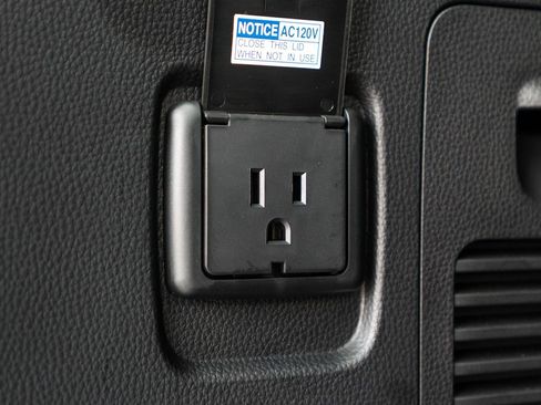 Used 2024 Lexus LX 600 4WD w/ Appearance Package image 48