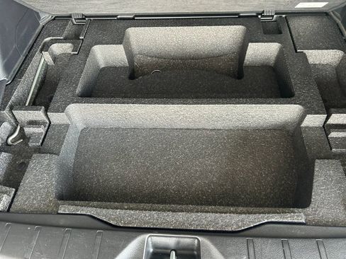 Used 2015 Subaru Forester 2.0XT Touring w/ Eyesight & Navigation System image 15