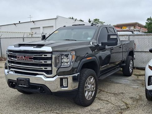 Used 2022 GMC Sierra 2500 SLE w/ SLE Value Package; AWD/4WD image 4
