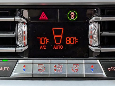 Used 2020 BMW M340i w/ Parking Assistance Package image 29