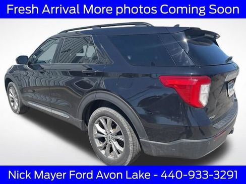 Used 2023 Ford Explorer XLT w/ Equipment Group 202A image 5