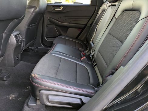 Used 2025 Ford Escape ST-Line image 22