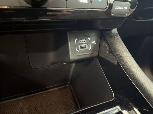 Used 2022 Jeep Compass Limited image 25