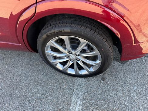 Used 2025 Buick Encore GX Avenir w/ Avenir Technology Package image 11