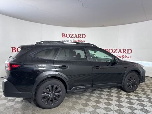 Used 2025 Subaru Outback Onyx Edition w/ Popular Package #2 image 9