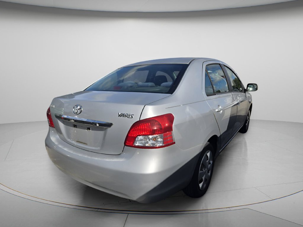 Used 2008 Toyota Yaris Sedan w/ Convenience Pkg FWD image 6