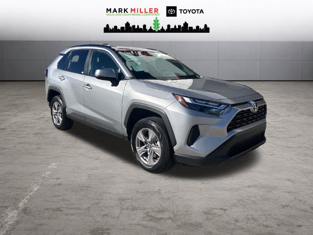 Certified 2025 Toyota RAV4 XLE AWD/4WD image 7