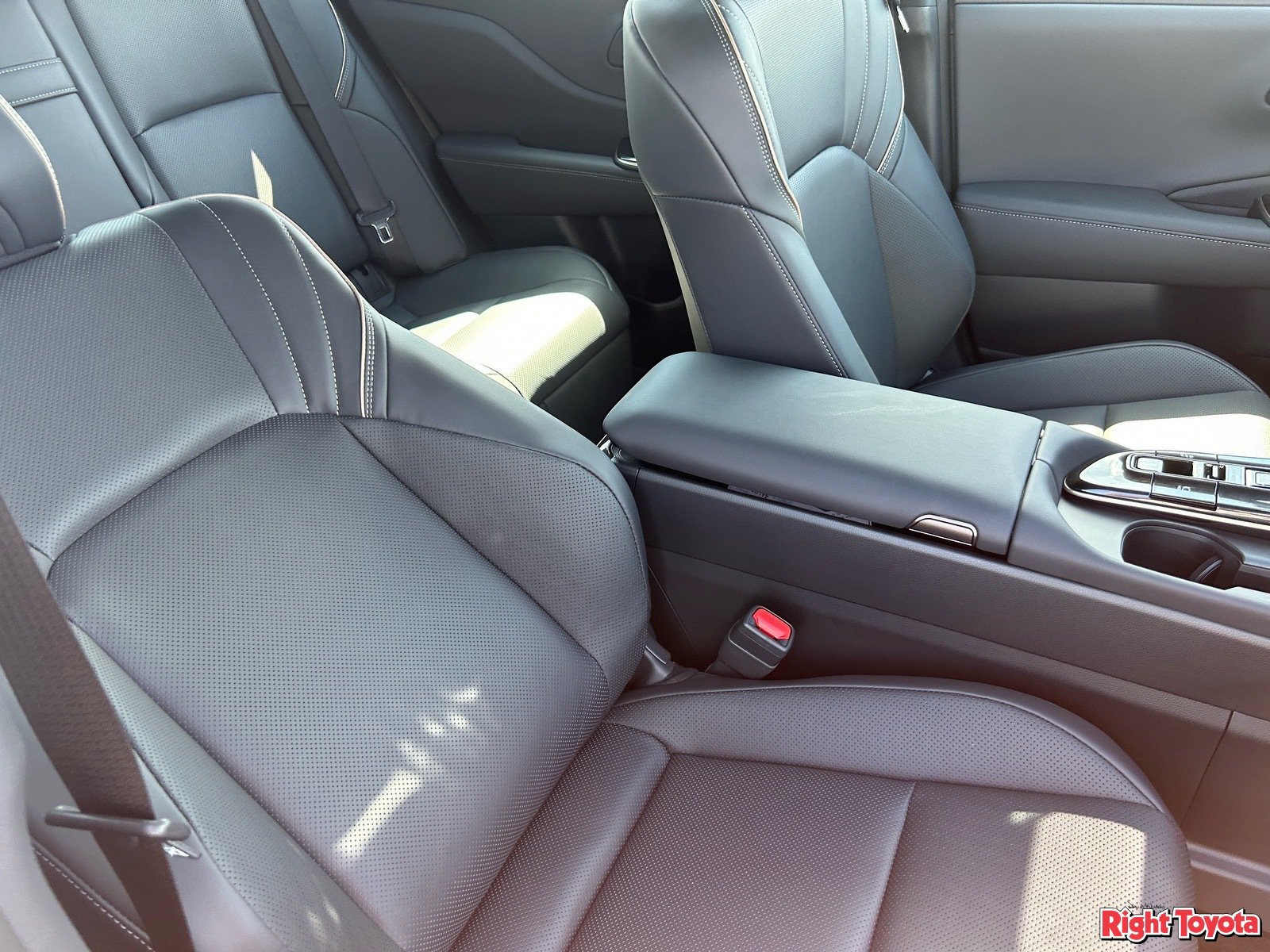 New 2026 Toyota Crown Platinum AWD/4WD image 12