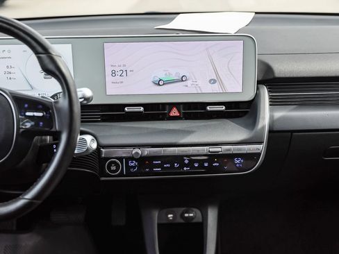 Used 2024 Hyundai Ioniq 5 SEL RWD image 13