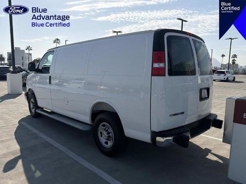 Used 2025 Chevrolet Express 2500 w/ Driver Convenience Package RWD image 10