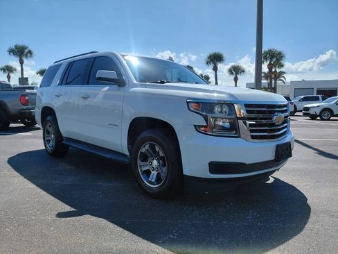 Used 2019 Chevrolet Tahoe LS w/ Enhanced Driver Alert Package RWD image 2