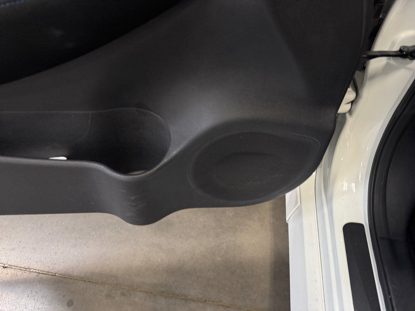 Used 2022 Nissan Leaf S FWD image 27