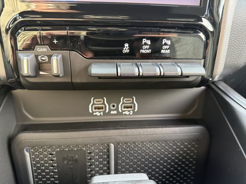 New 2026 RAM 1500 Big Horn image 24