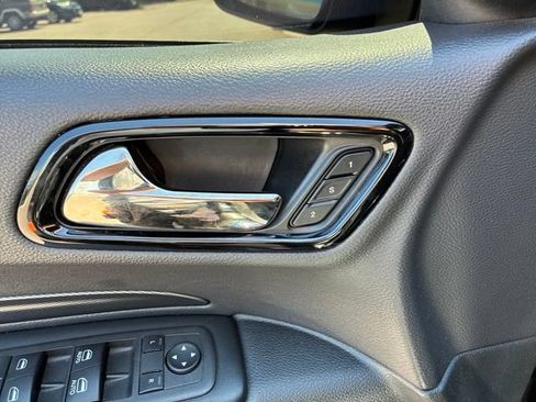 Used 2022 Dodge Durango GT AWD/4WD image 14