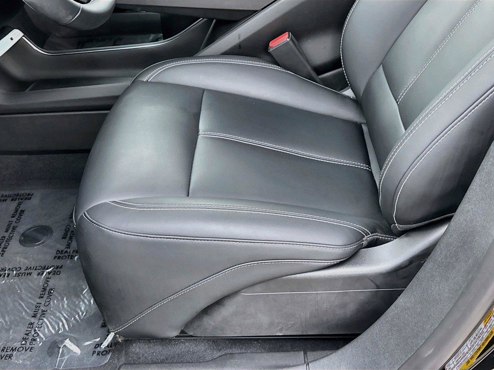 Used 2024 Cadillac Lyriq Tech RWD image 18