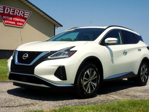 Used 2024 Nissan Murano SV image 2