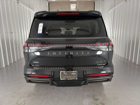 Certified 2026 INFINITI QX80 Autograph w/ Autograph Exterior Package AWD/4WD image 6