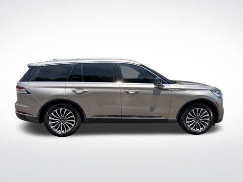 Used 2020 Lincoln Aviator Reserve RWD image 4