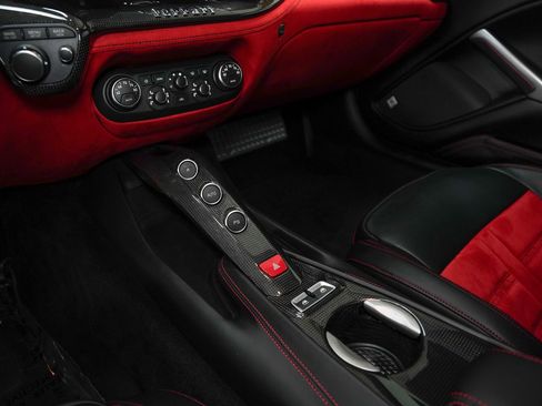 Used 2016 Ferrari F12 Berlinetta image 43