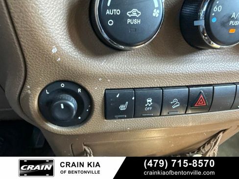 Used 2013 Jeep Wrangler Unlimited Sahara w/ Connectivity Group AWD/4WD image 25