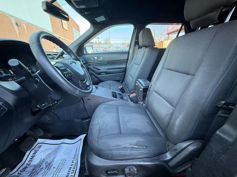 Used 2019 Ford Explorer 4WD Police Interceptor image 19