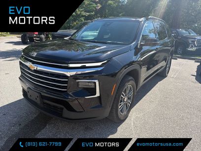 Used 2024 Chevrolet Traverse LT