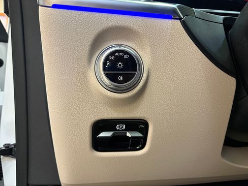 New 2026 Mercedes-Benz CLE 300 4MATIC Coupe image 17