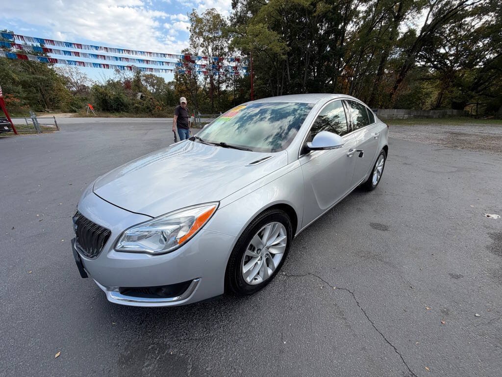Used 2016 Buick Regal FWD image 5