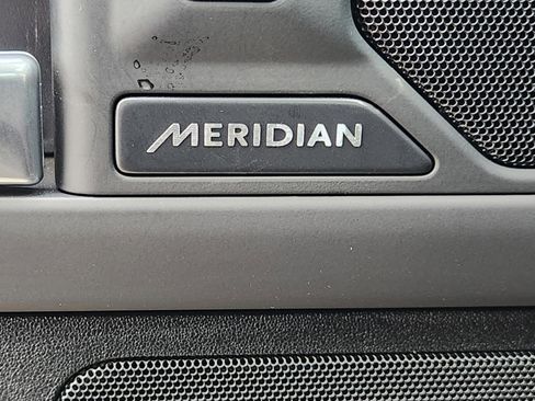 Certified 2025 Land Rover Defender 110 S image 23