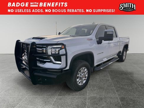 Used 2024 Chevrolet Silverado 2500 LTZ w/ LTZ Convenience Package image 8