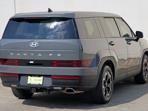 Used 2025 Hyundai Santa Fe SE w/ Tow & Go Package FWD image 46