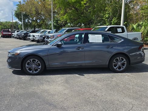 Used 2023 Honda Accord EX image 4