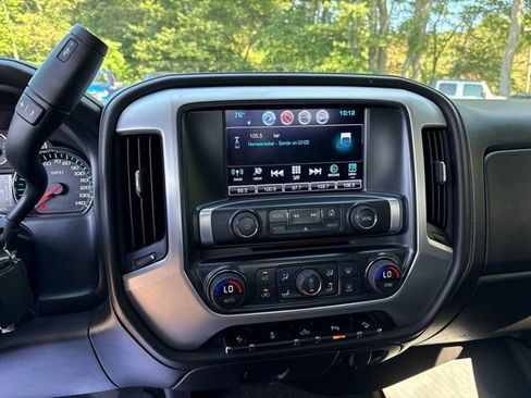 Used 2017 GMC Sierra 1500 SLE w/ SLE Value Package AWD/4WD image 21