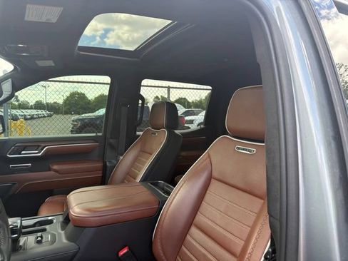 Used 2023 GMC Sierra 1500 Denali Ultimate AWD/4WD image 16