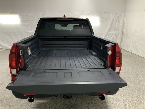 Used 2024 Honda Ridgeline Sport image 8