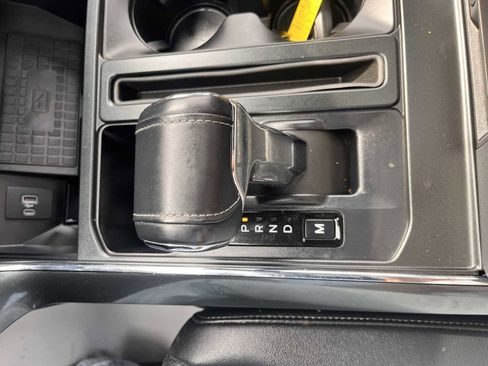 Used 2022 Ford F150 Lariat w/ Equipment Group 502A High image 22