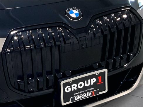 Certified 2023 BMW 760i xDrive AWD/4WD image 32
