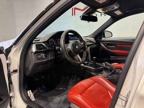 Used 2017 BMW M3 w/ Premium Package RWD image 8