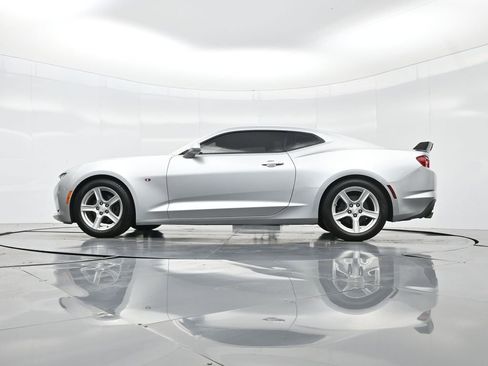 Used 2019 Chevrolet Camaro LT image 47