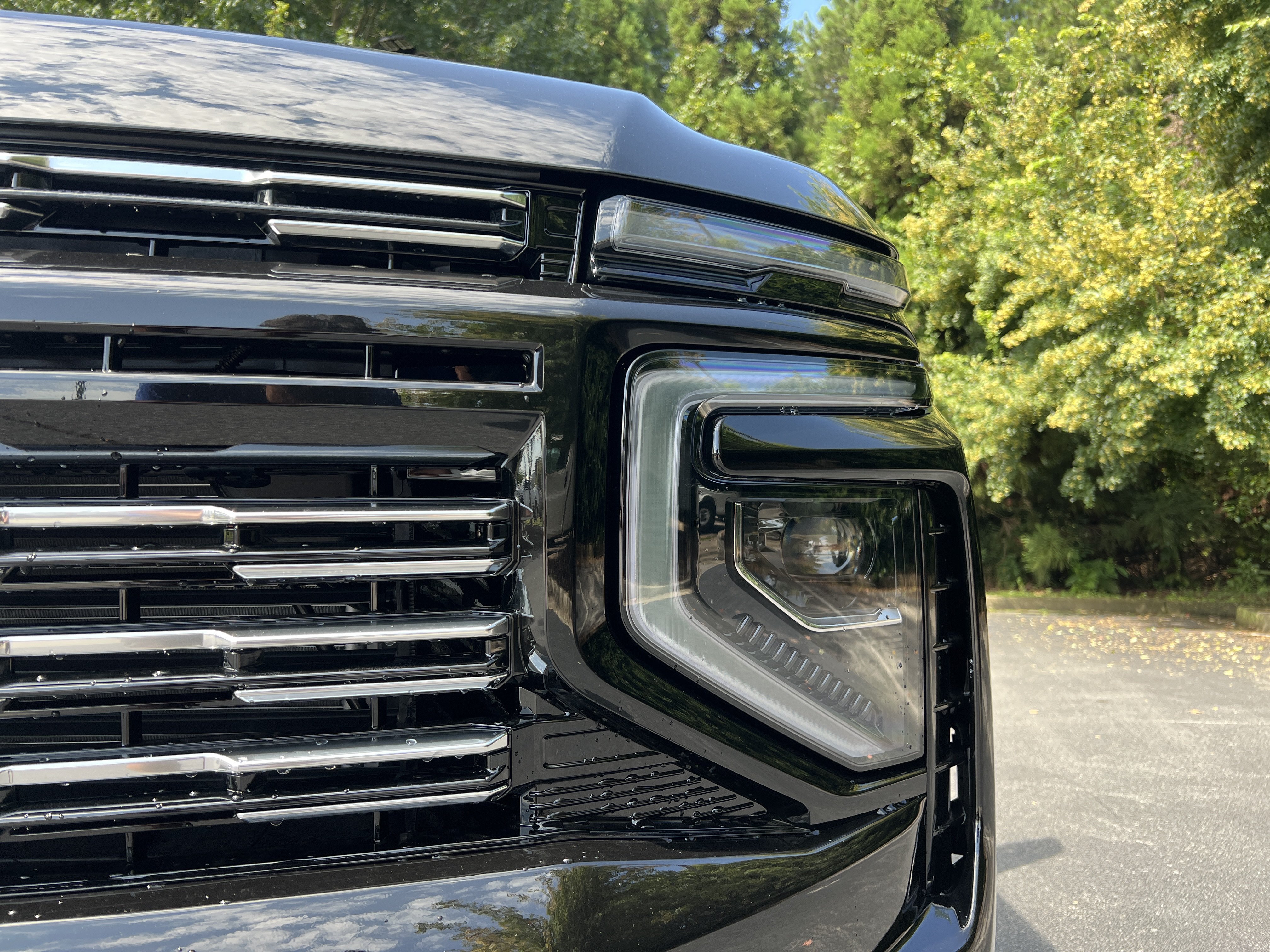 New 2026 Chevrolet Tahoe High Country AWD/4WD image 14