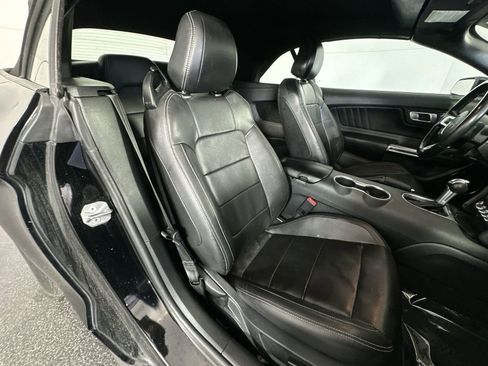 Used 2022 Ford Mustang Premium image 30