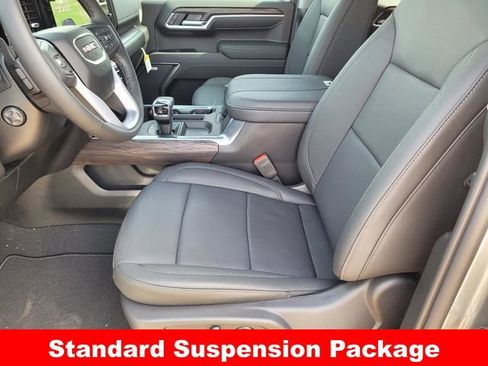 New 2026 GMC Sierra 1500 SLT image 21