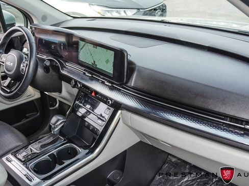 Used 2023 Kia Carnival SX Prestige image 50
