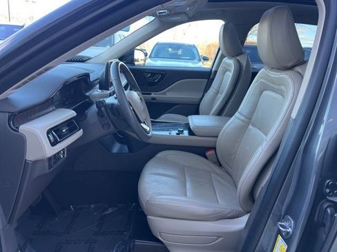 Used 2021 Lincoln Aviator Reserve w/ Equipment Group 201A image 27