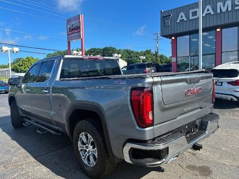 Used 2022 GMC Sierra 1500 SLT w/ X31 Off-Road Package image 5