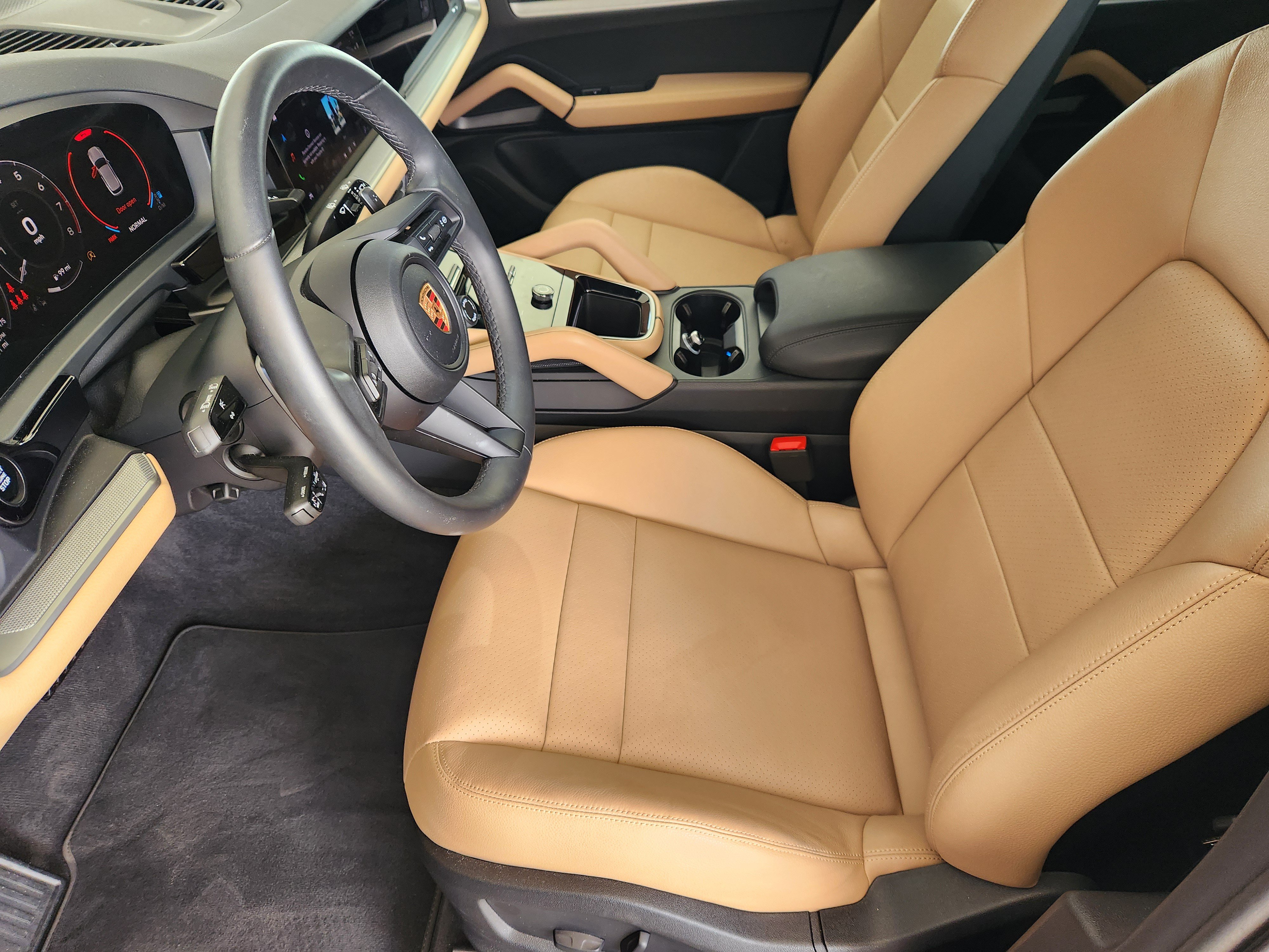 Certified 2026 Porsche Cayenne AWD/4WD image 15