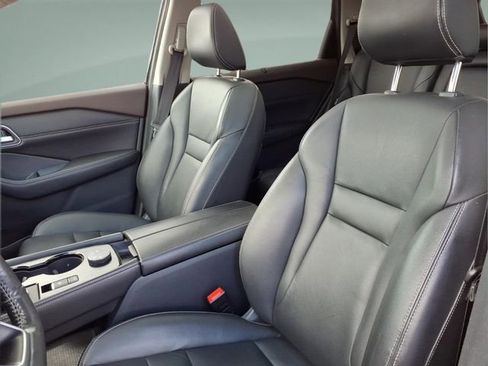 Used 2021 Nissan Rogue SL AWD/4WD image 14