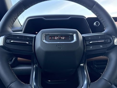 New 2026 GMC Canyon AT4 w/ Technology Plus Package AWD/4WD image 23