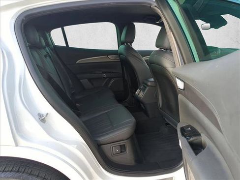 Used 2024 Maserati Grecale GT image 21